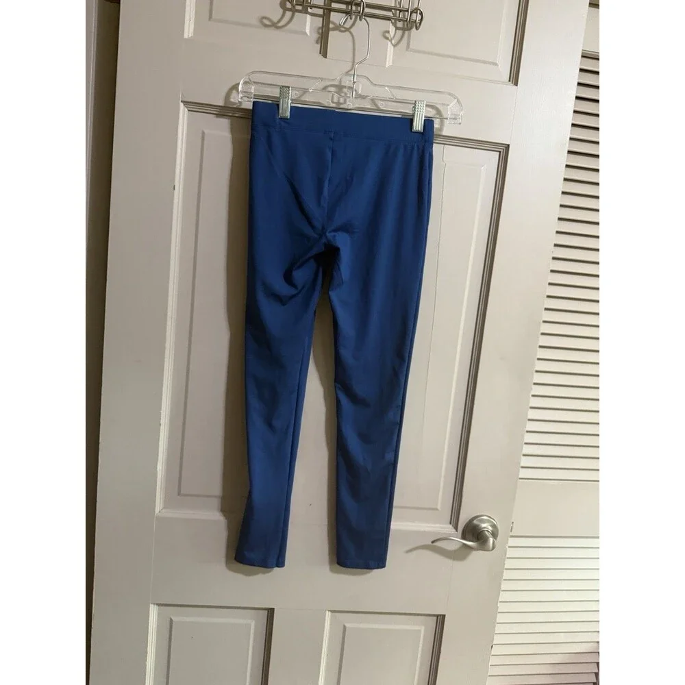 Girls PUMA Leggings Size Medium